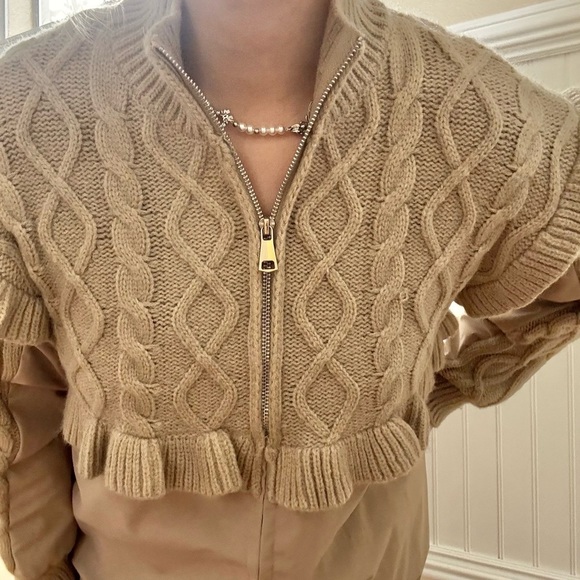 Elegant Beige Cable Knit Cardigan - Picture 11 of 13